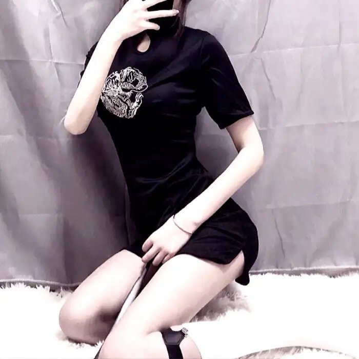 破茧威龙